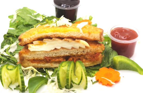 Chicken Egg Sandwich / دجاج بيض ساندویتش