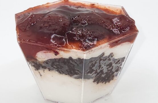 Strawberry Mousse Cup / الفراولة کوب