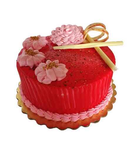 Strawberry Cake / کعکة الفراولة